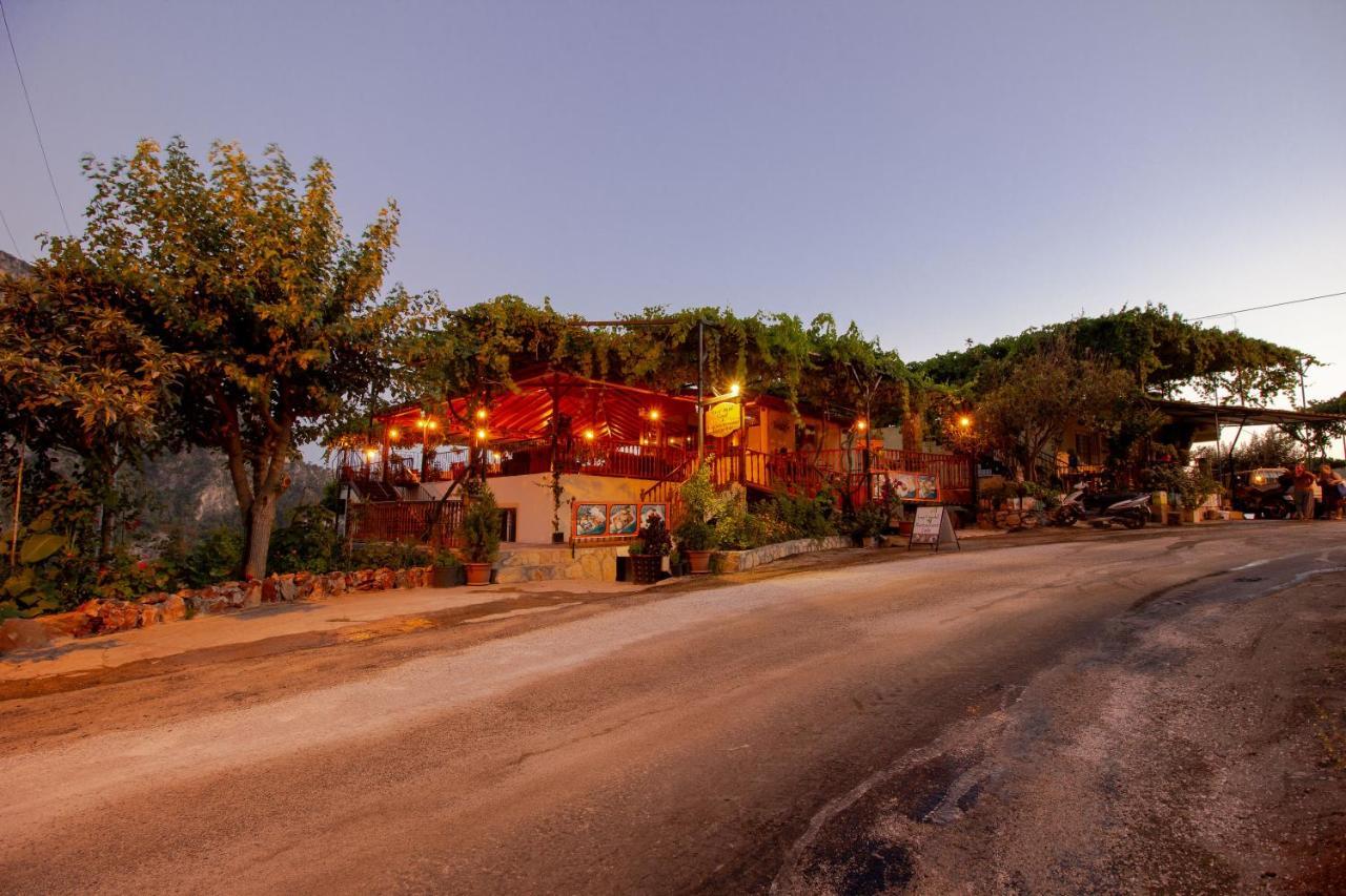 Kabak Misafir Evi Motel Faralya Ngoại thất bức ảnh